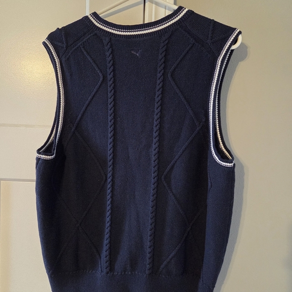 Puma Sweater Vest - Picture 2 of 4